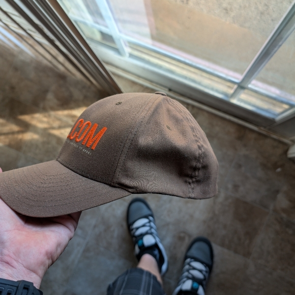 Men's L/XL Volcom flexfit hat (rare) - Picture 2 of 5